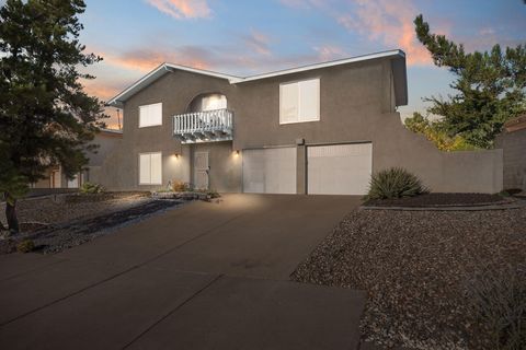 Photo of 1212 Michael Hughes Drive NE, Albuquerque, NM 87112 (MLS # 1094133)