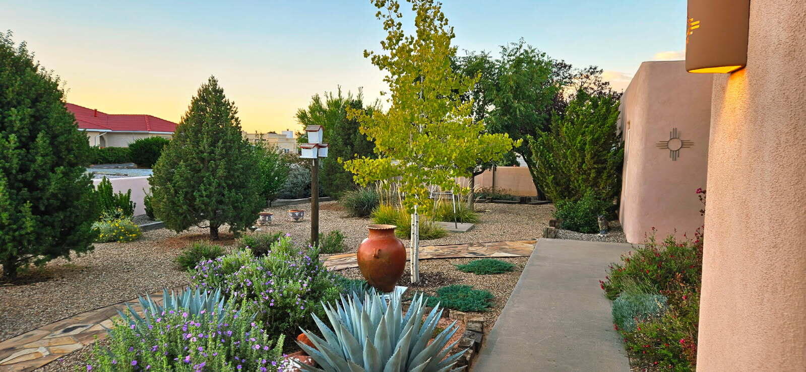 1425 Crestview Drive