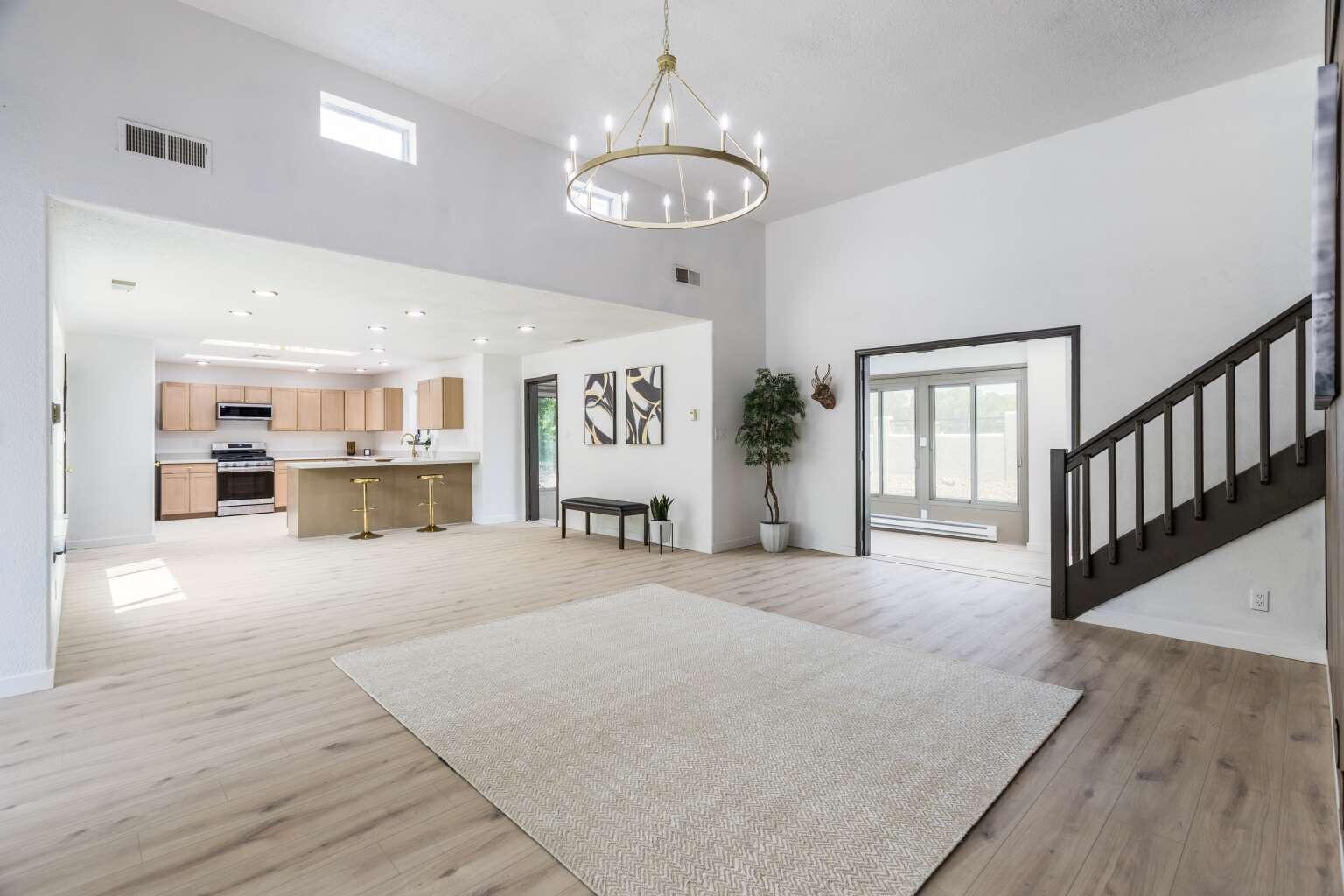 6425 Guadalupe Place NW