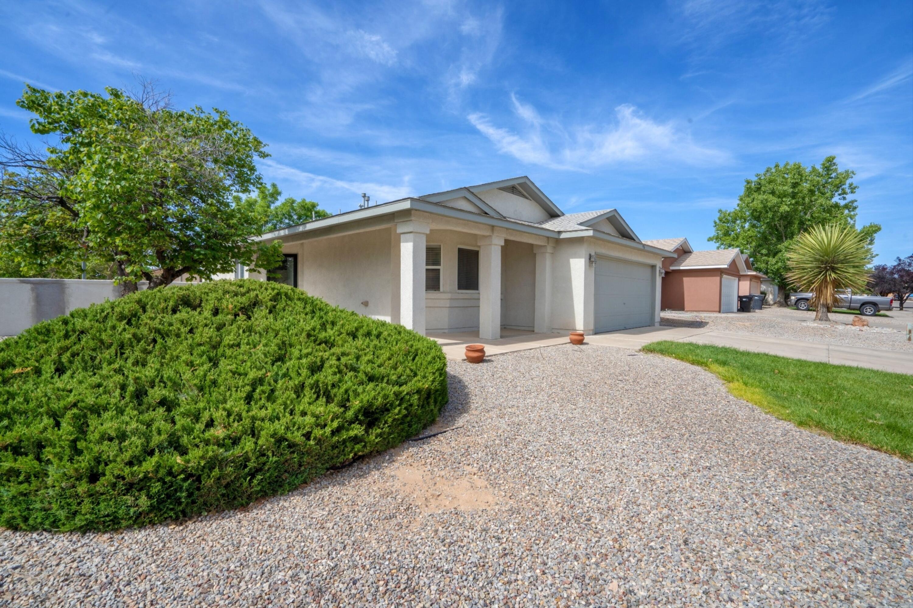 936 Tiffin Meadows Drive, Rio Rancho, New Mexico image 2