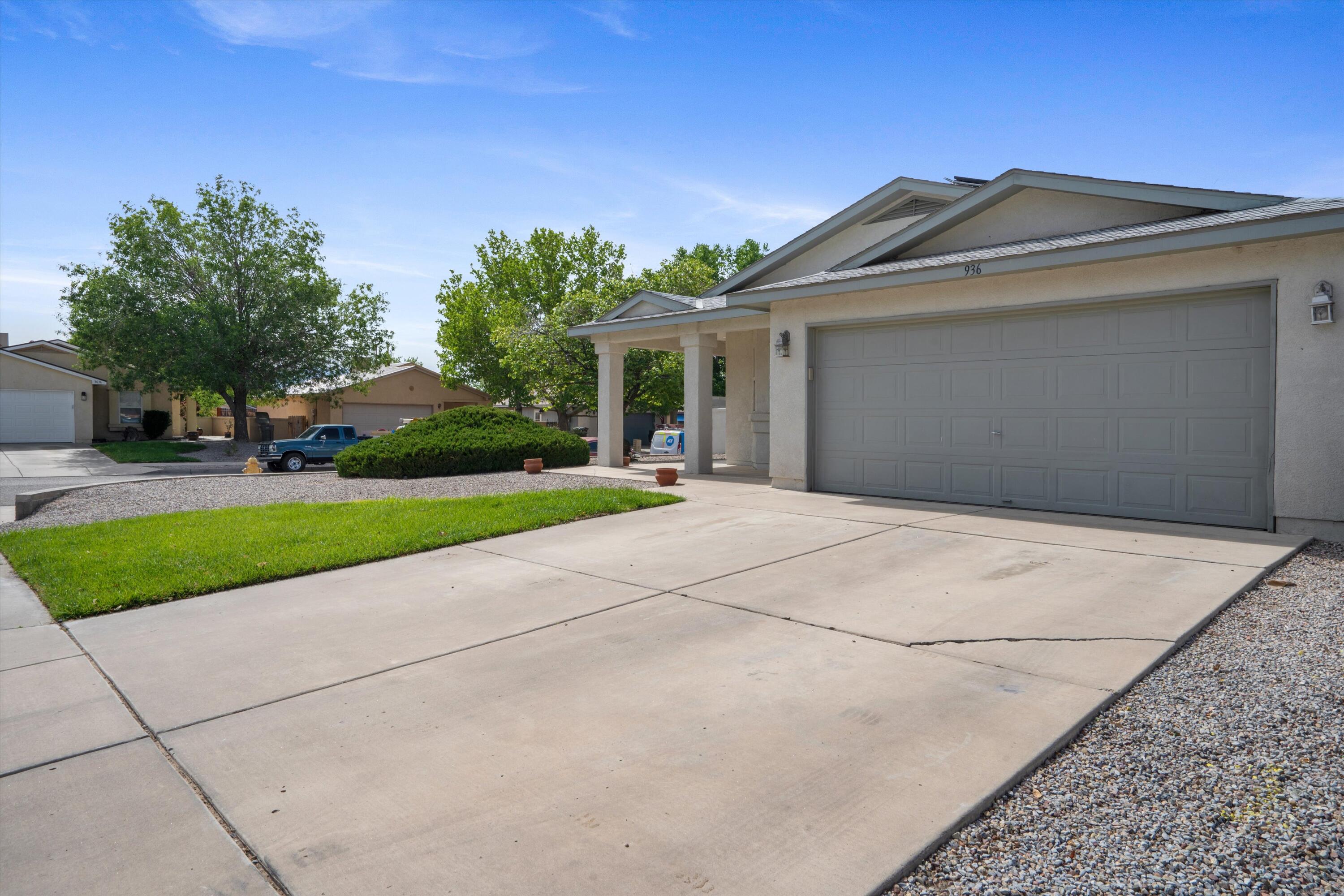 936 Tiffin Meadows Drive, Rio Rancho, New Mexico image 3