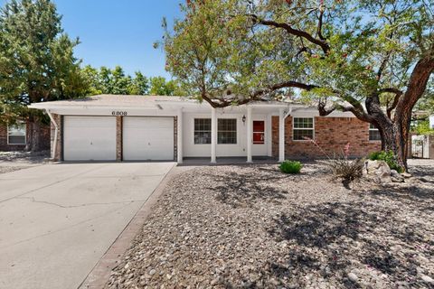 Photo of 6808 Christy Avenue NE, Albuquerque, NM 87109 (MLS # 1103725)