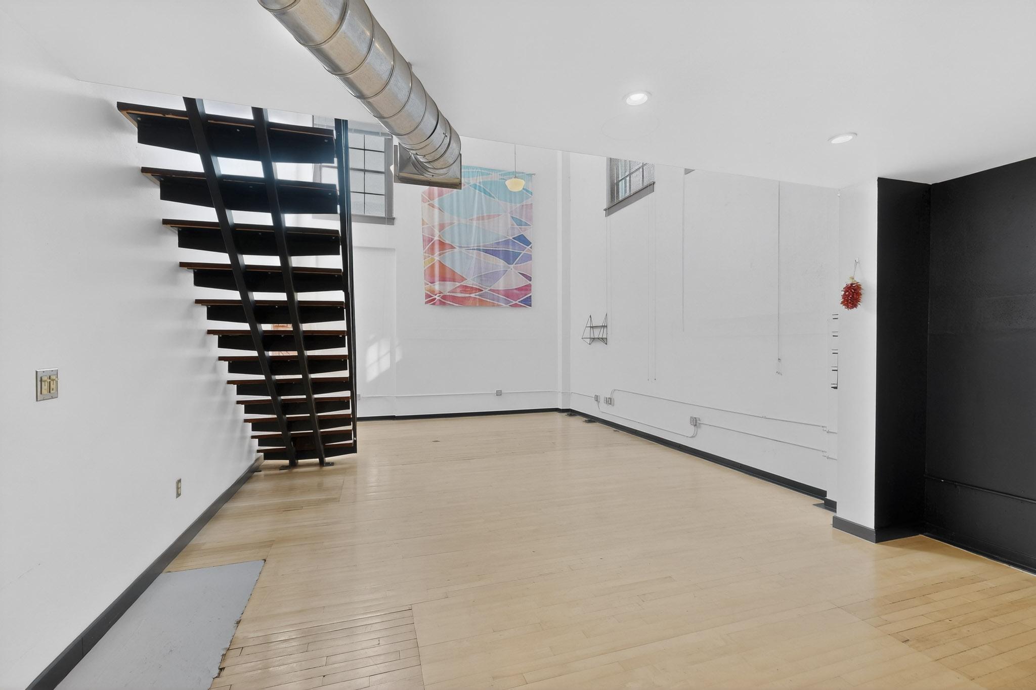 300 Tijeras Avenue NE APT 105