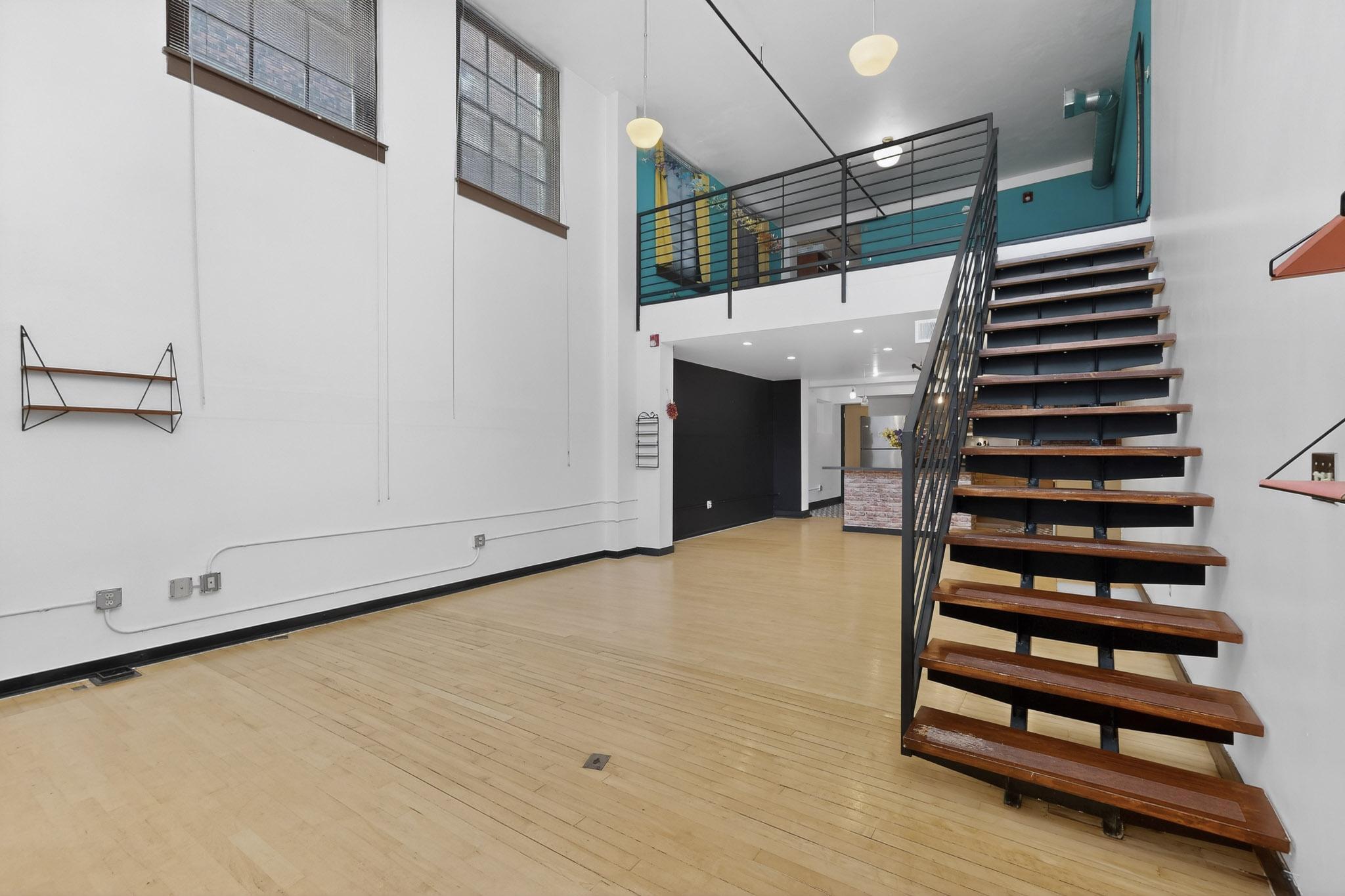 300 Tijeras Avenue NE APT 105