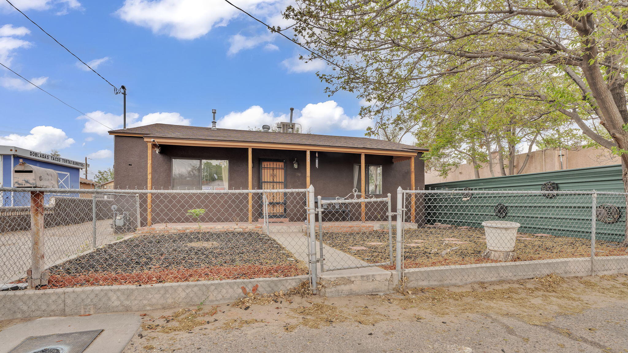 432 La Vega Drive SW