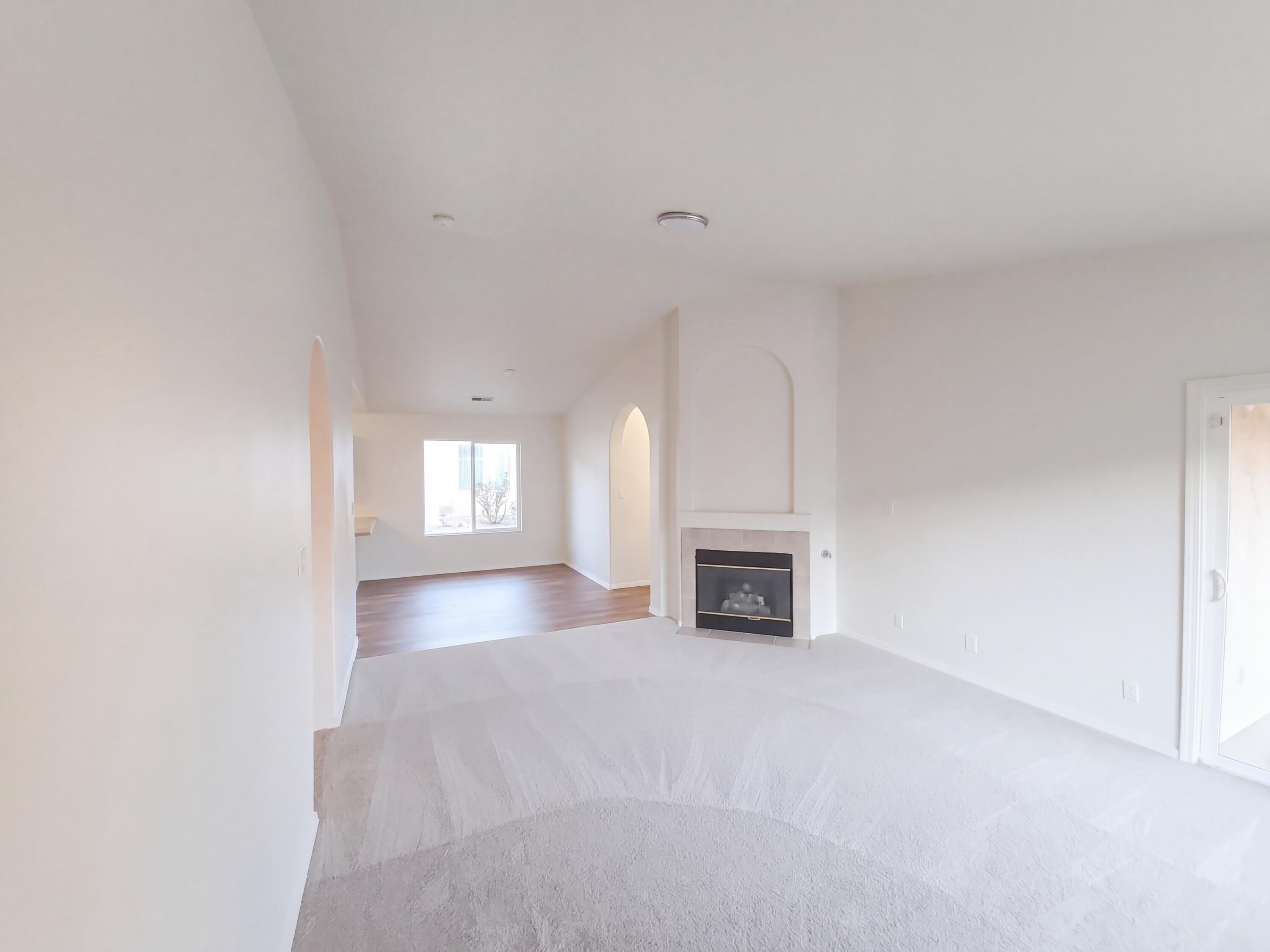 633 Autumn Meadows Drive NE