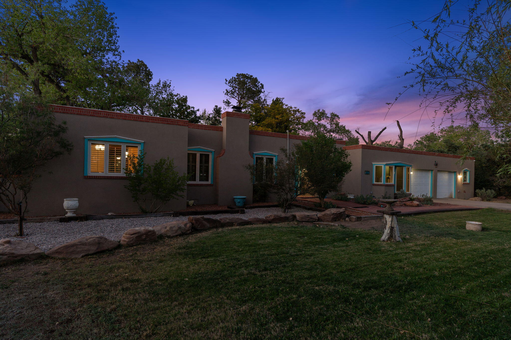 1017 Acequia Trail NW