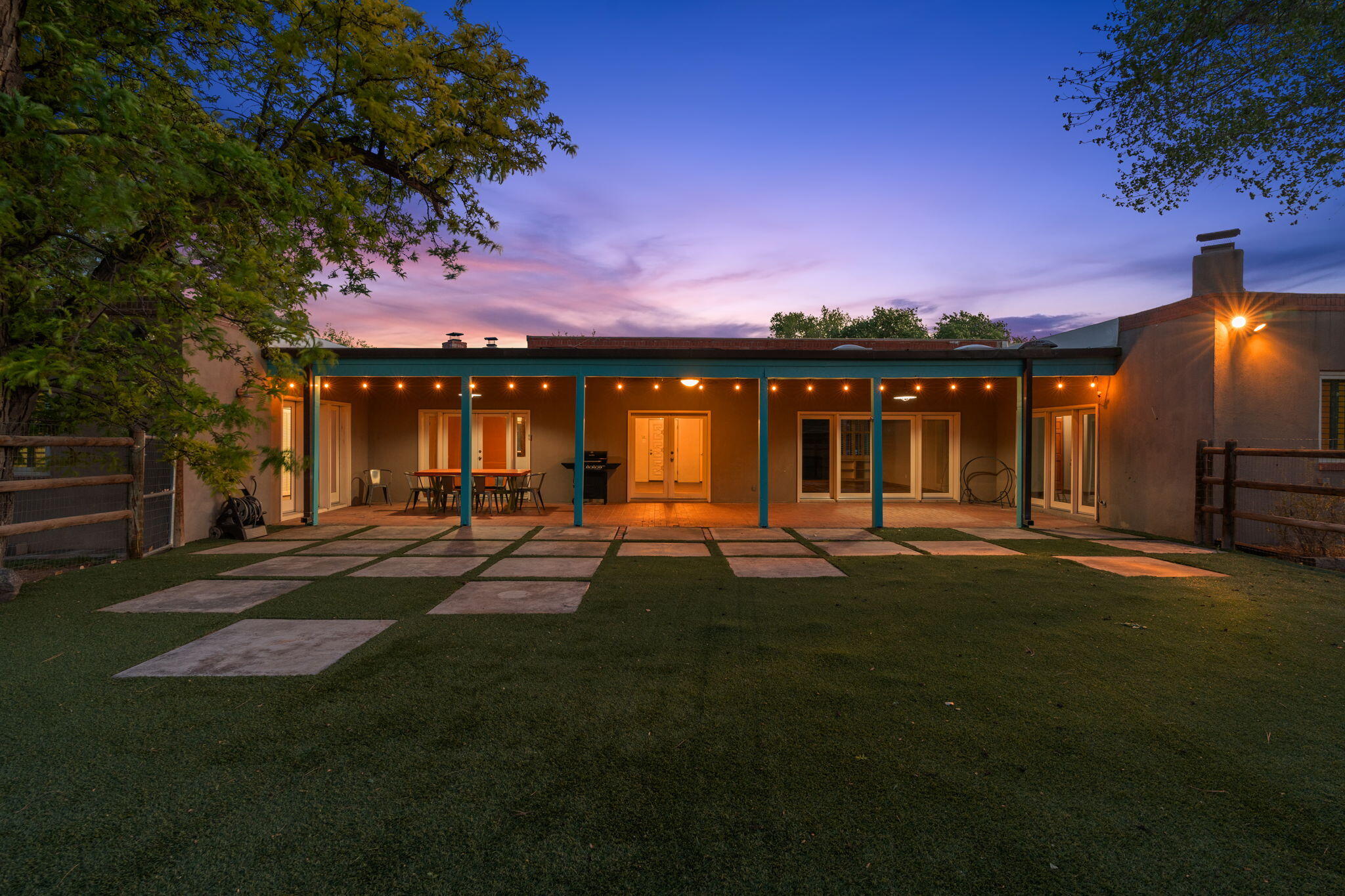 1017 Acequia Trail NW