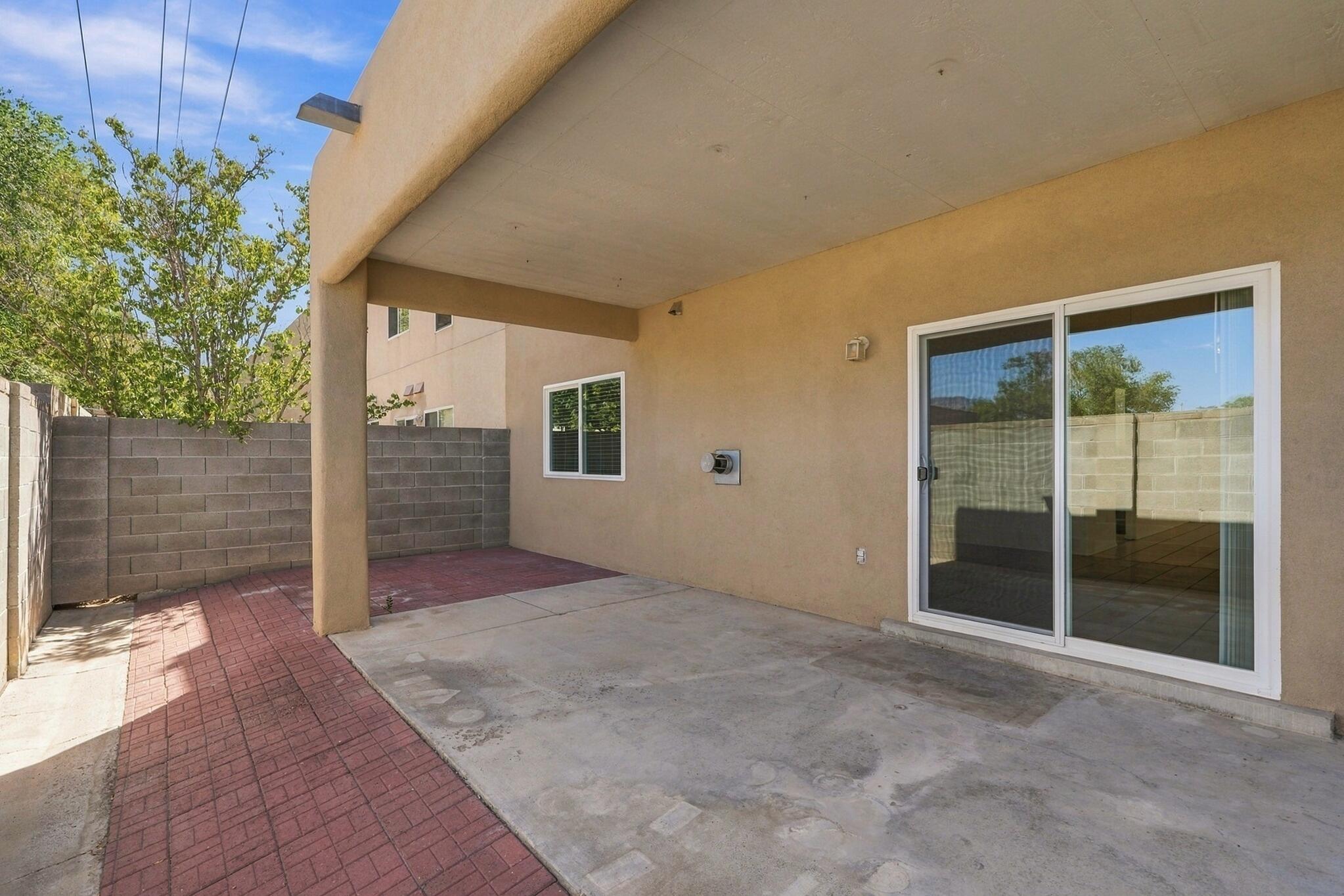 11235 Campo Del Oso Avenue NE
