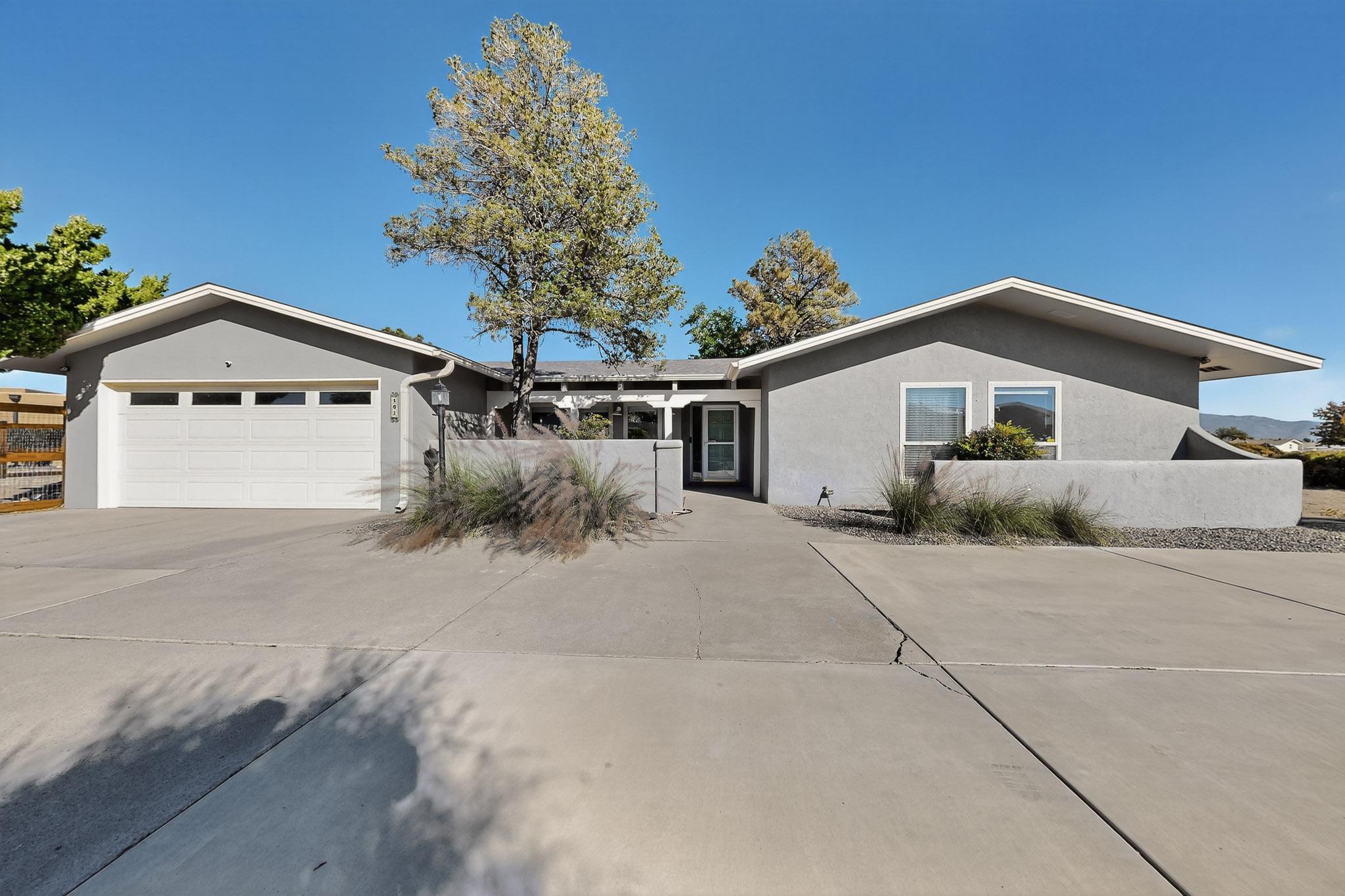 502 Ashberry Court SE