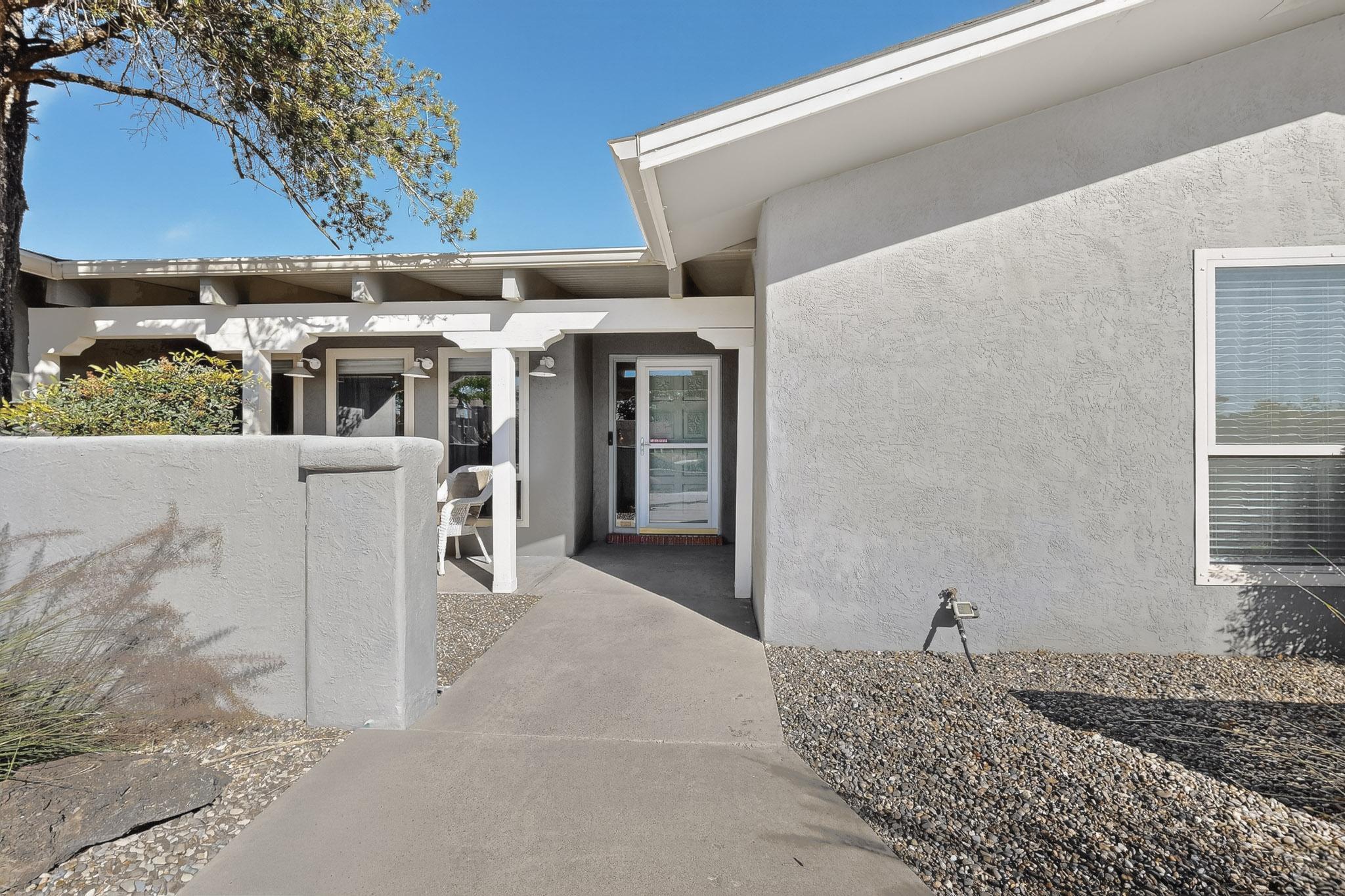 502 Ashberry Court SE