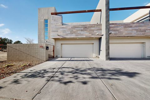 Photo of 705 Alcalde Place SW #lower, Albuquerque, NM 87104 (MLS # 1094969)