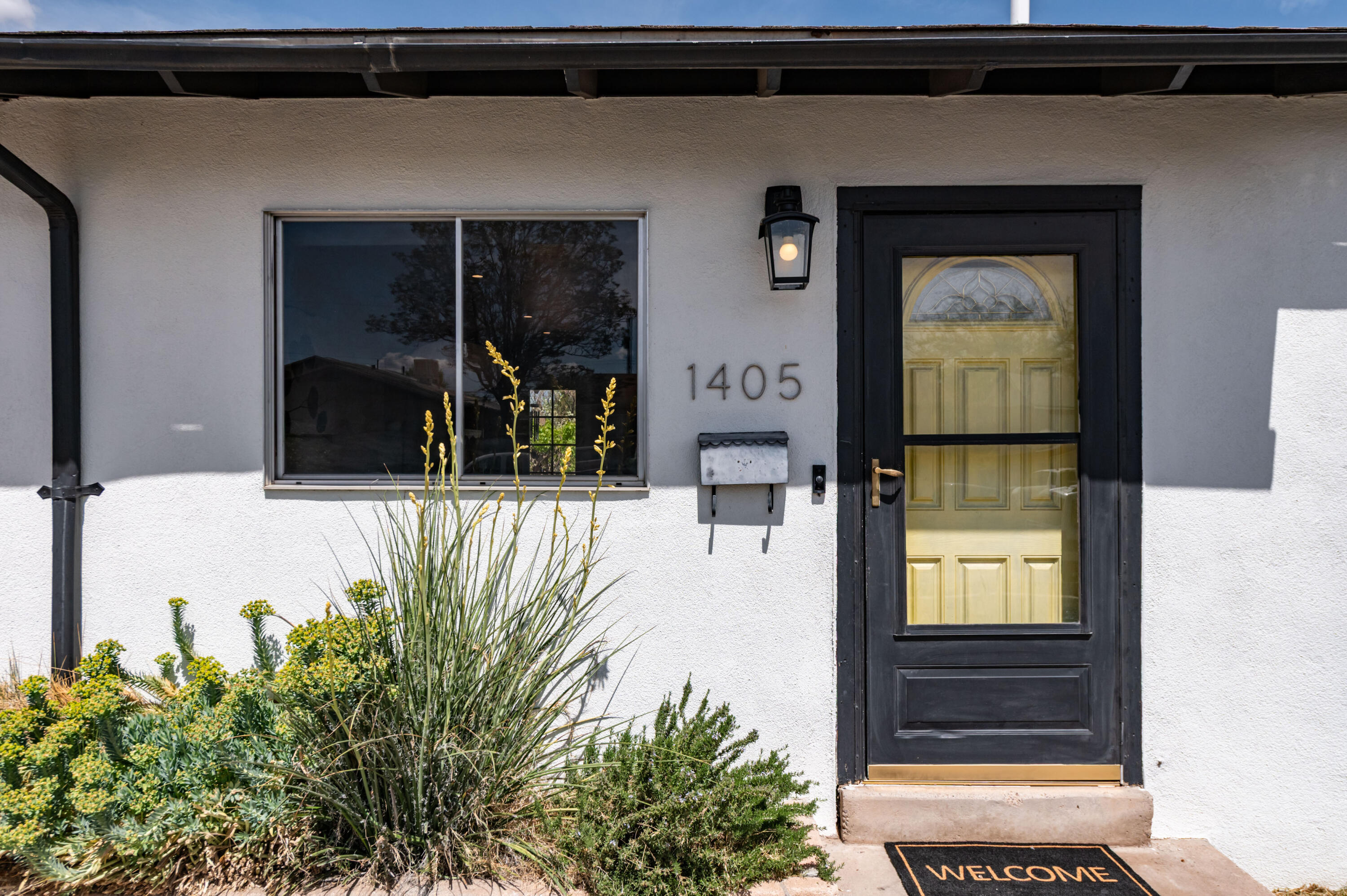 1405 Valle Alto Court NW