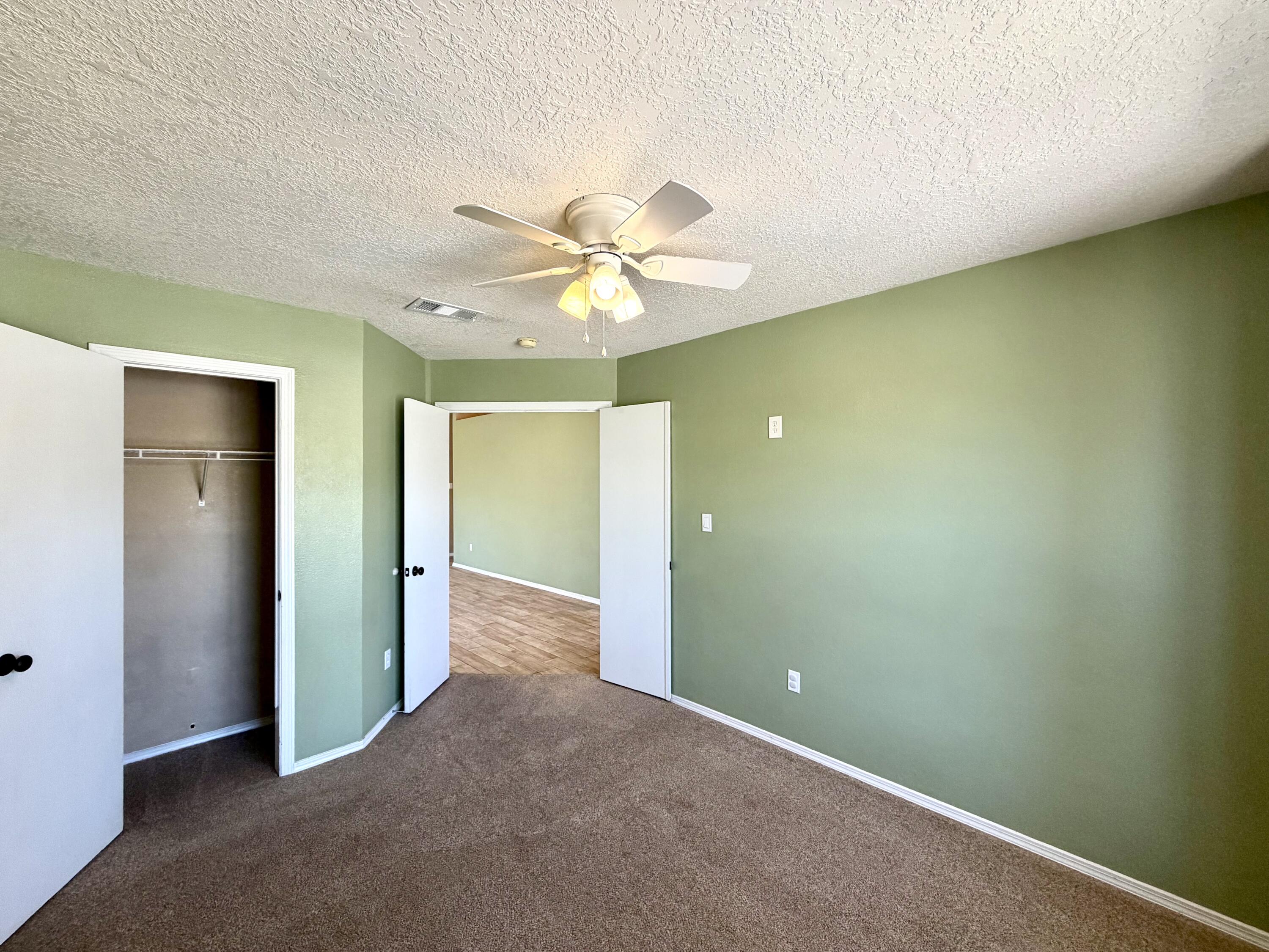 10619 Vista Bella Place NW