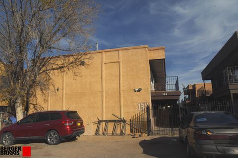 134 S Rhode Island Street SE Albuquerque NM 87108
