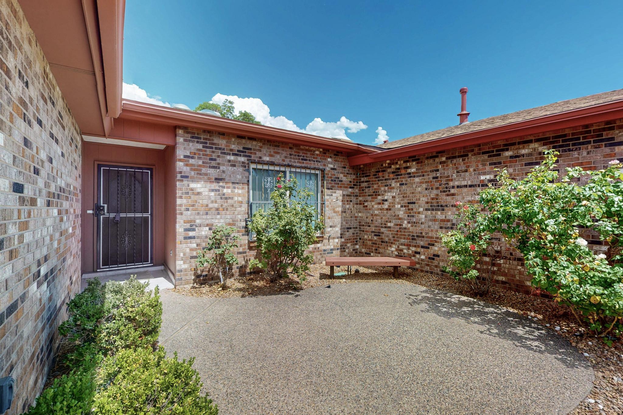 9214 Admiral Lowell Place NE