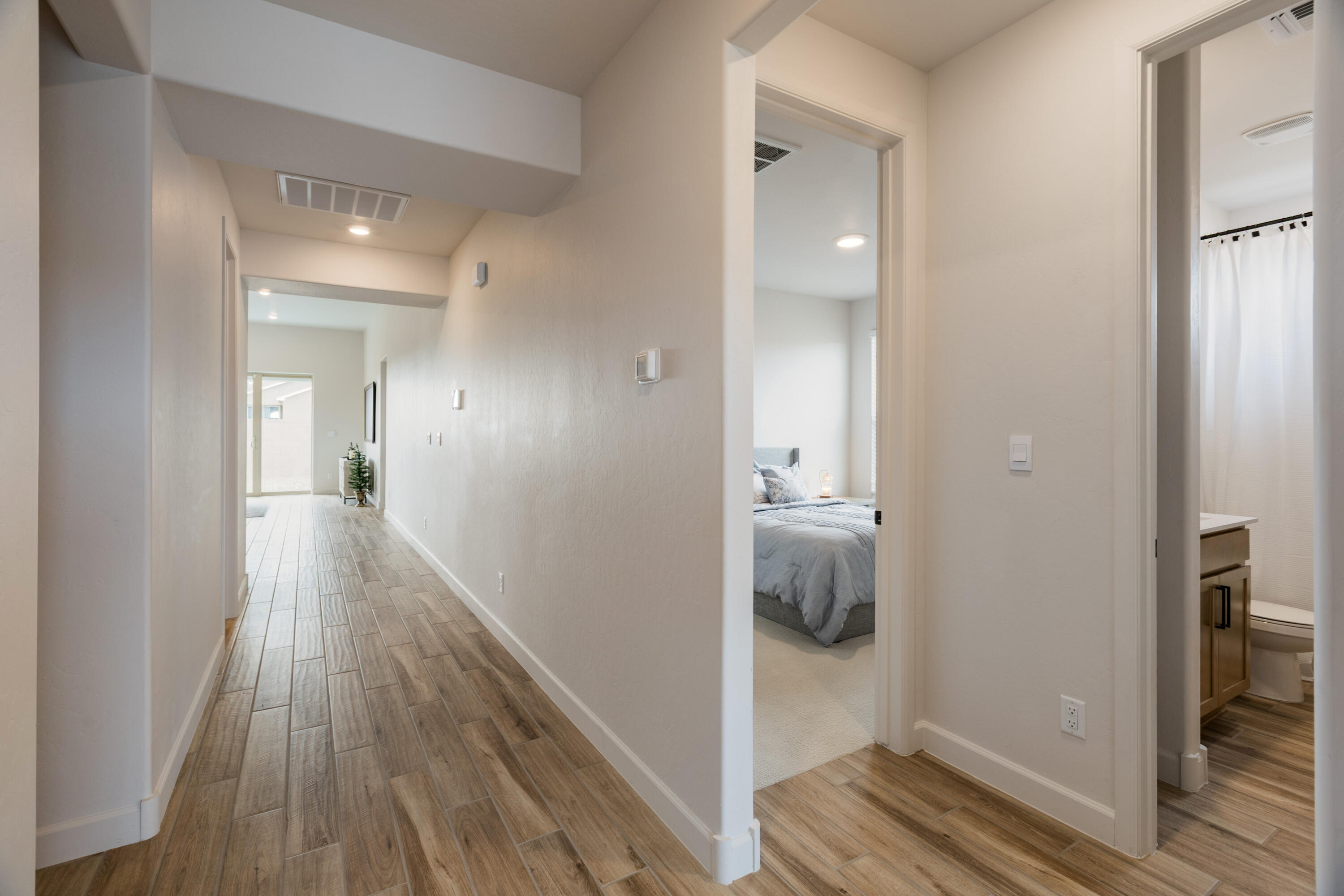 2444 Marble Avenue NE