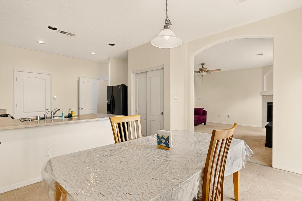 1905 CORTINA Loop SE