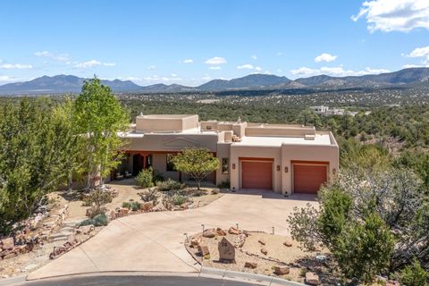 Photo of 10 Blue Corn Court, Sandia Park, NM 87047 (MLS # 1103091)