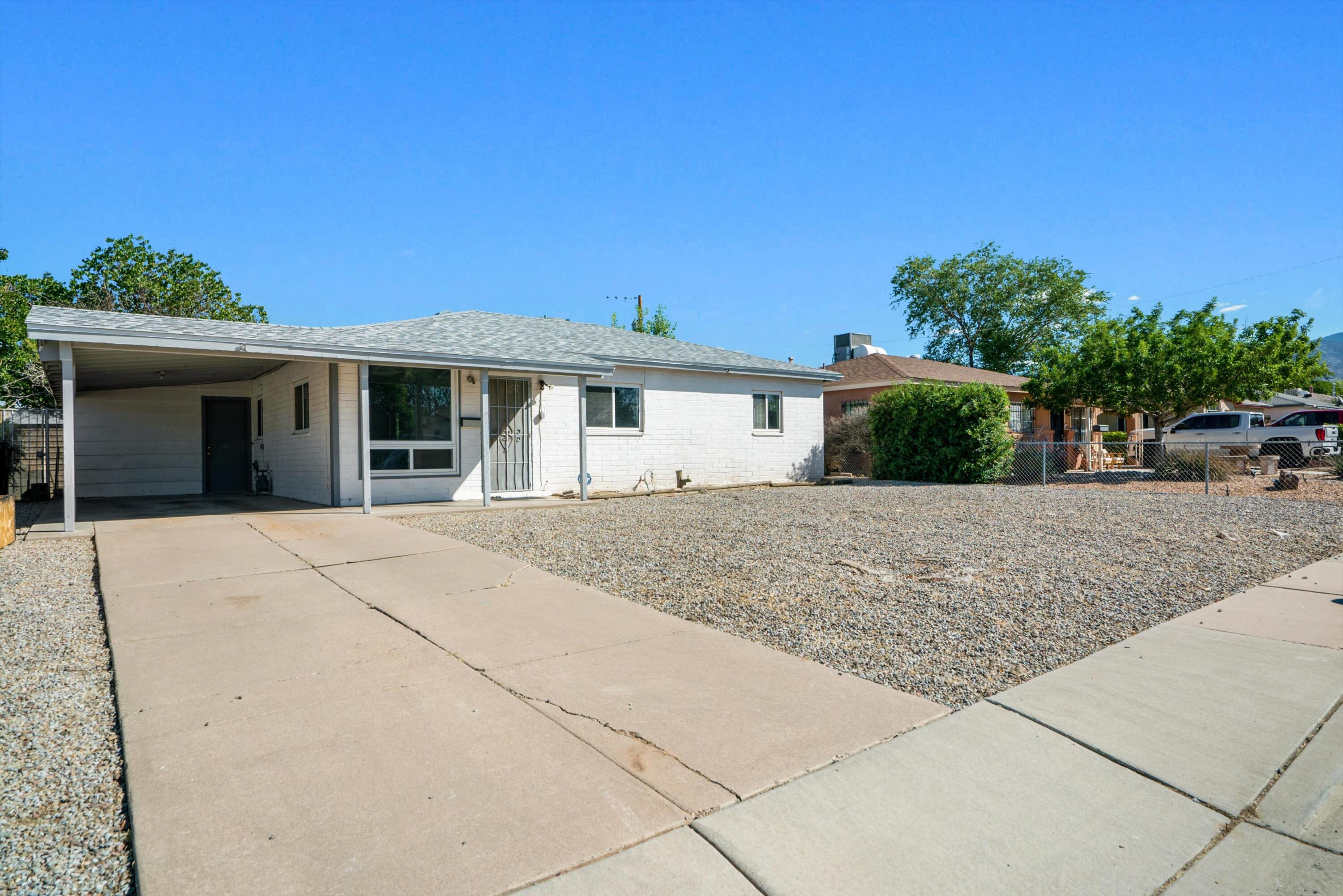 8907 Woodland Avenue, Albuquerque, New Mexico image 3