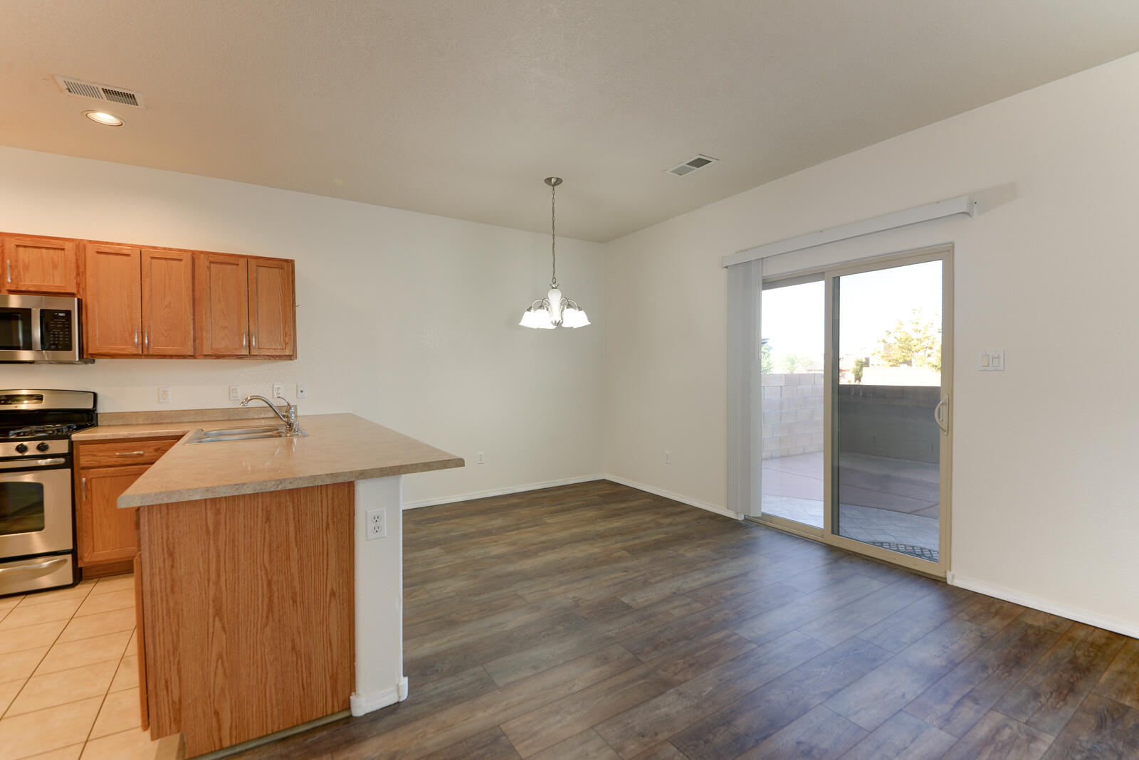 2147 Cortina Loop, Rio Rancho, New Mexico image 11