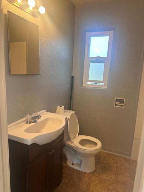 Photo of 545 Cedar Street SE #9, Albuquerque, NM 87106 (MLS # 1099499)