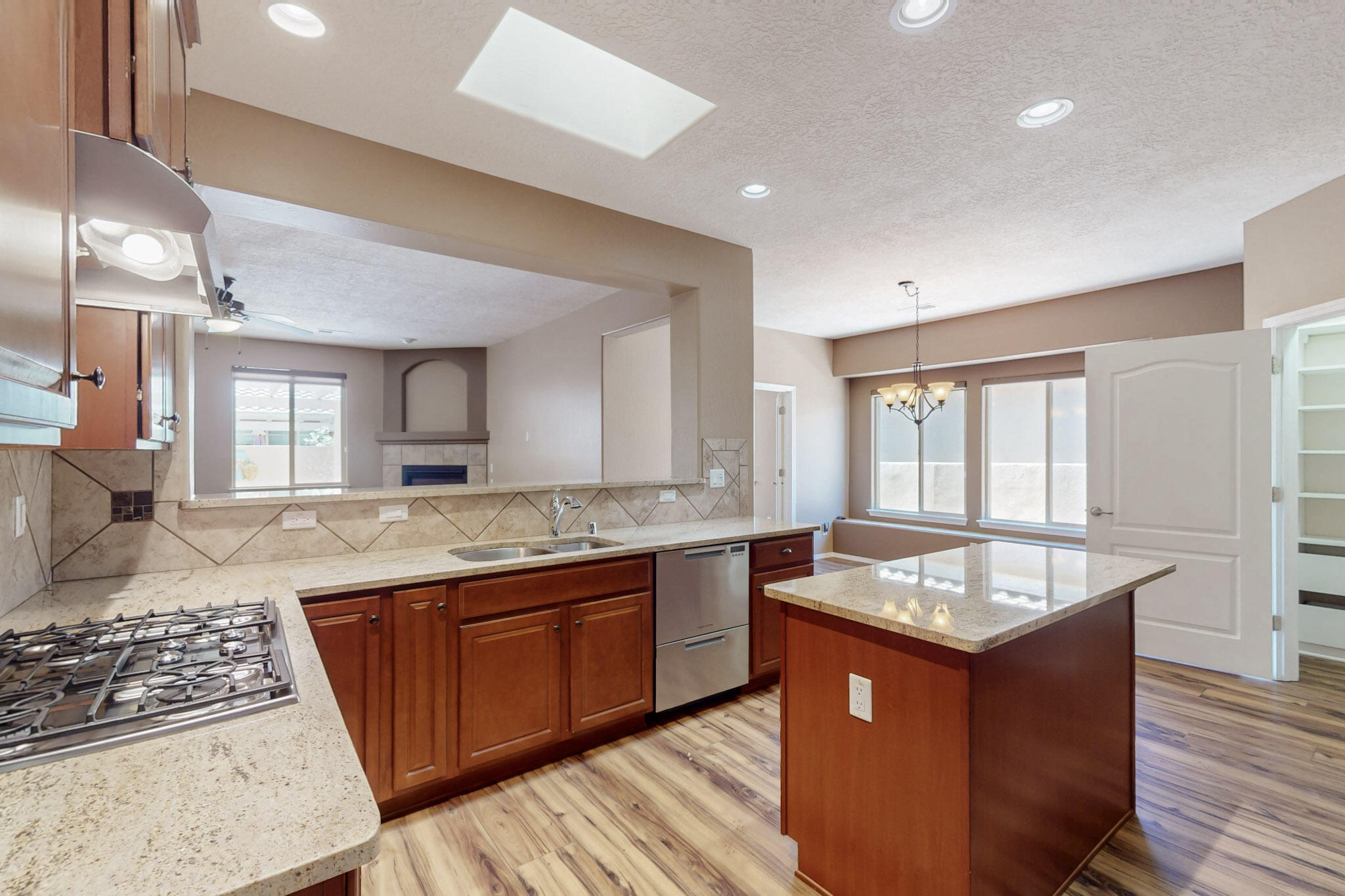 930 Prairie Zinnia Drive, Bernalillo, New Mexico image 11