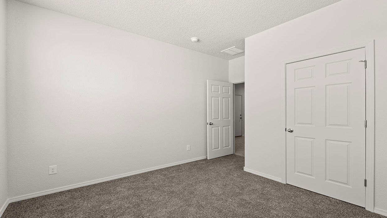 1441 Alto Colores Street, Los Lunas, New Mexico image 3