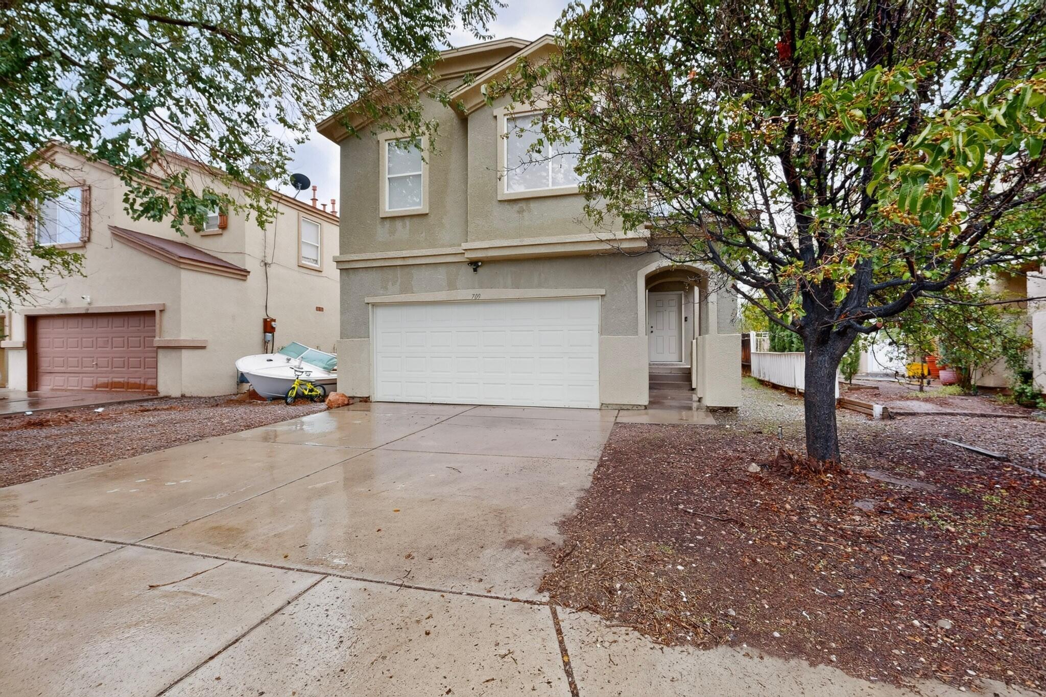 709 Los Viejos Drive SW
