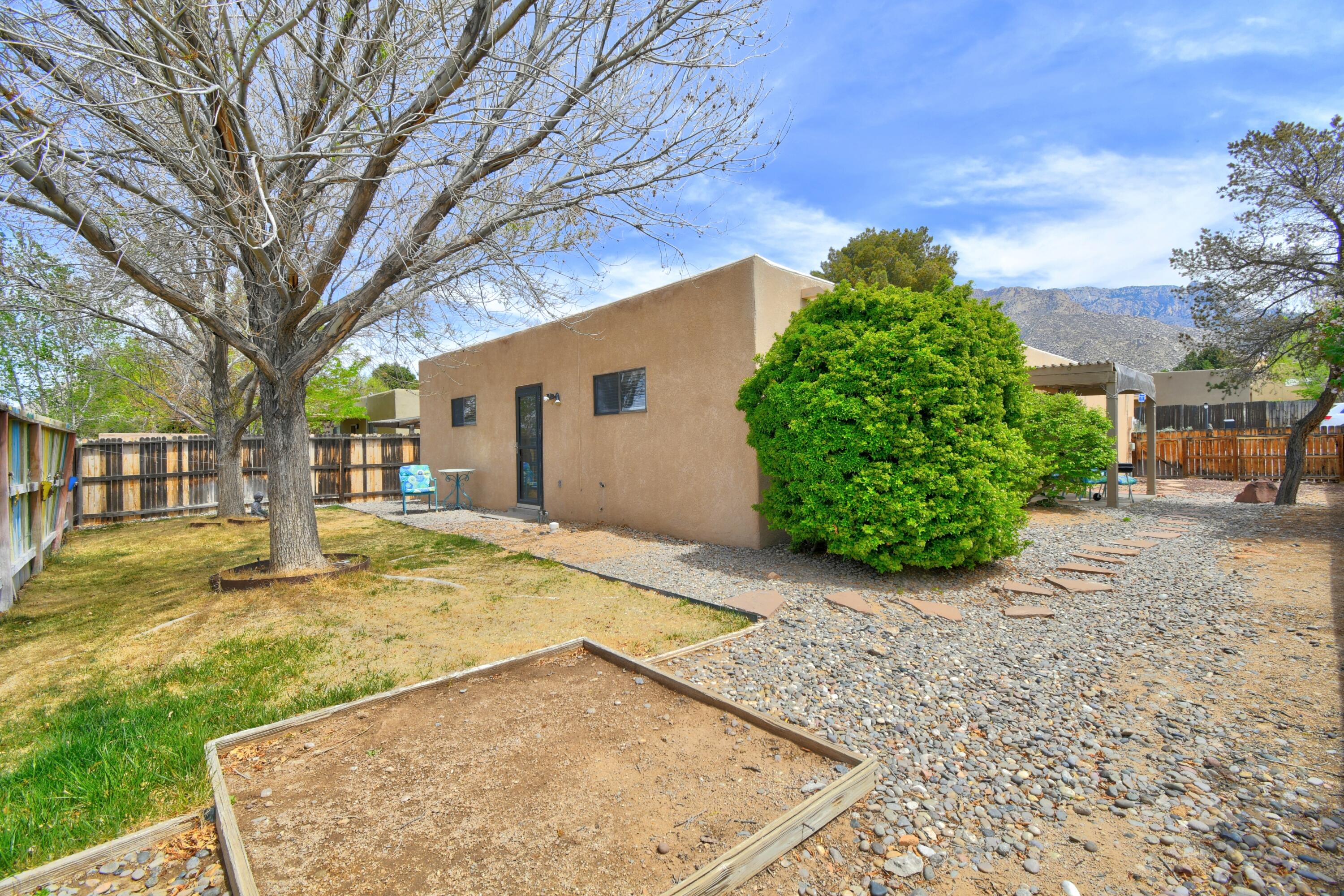 2802 Tramway Circle, Albuquerque, New Mexico image 11