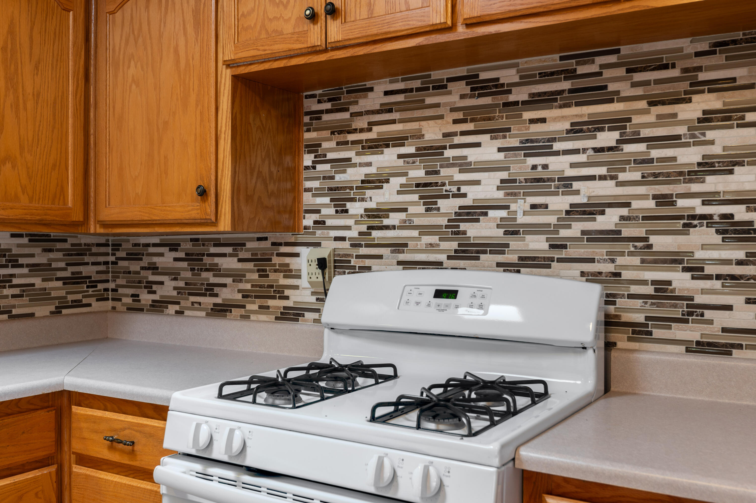 Albuquerque, New Mexico 87107, United States, 3 Bedrooms Bedrooms, ,2 BathroomsBathrooms,Residential,Active,240160