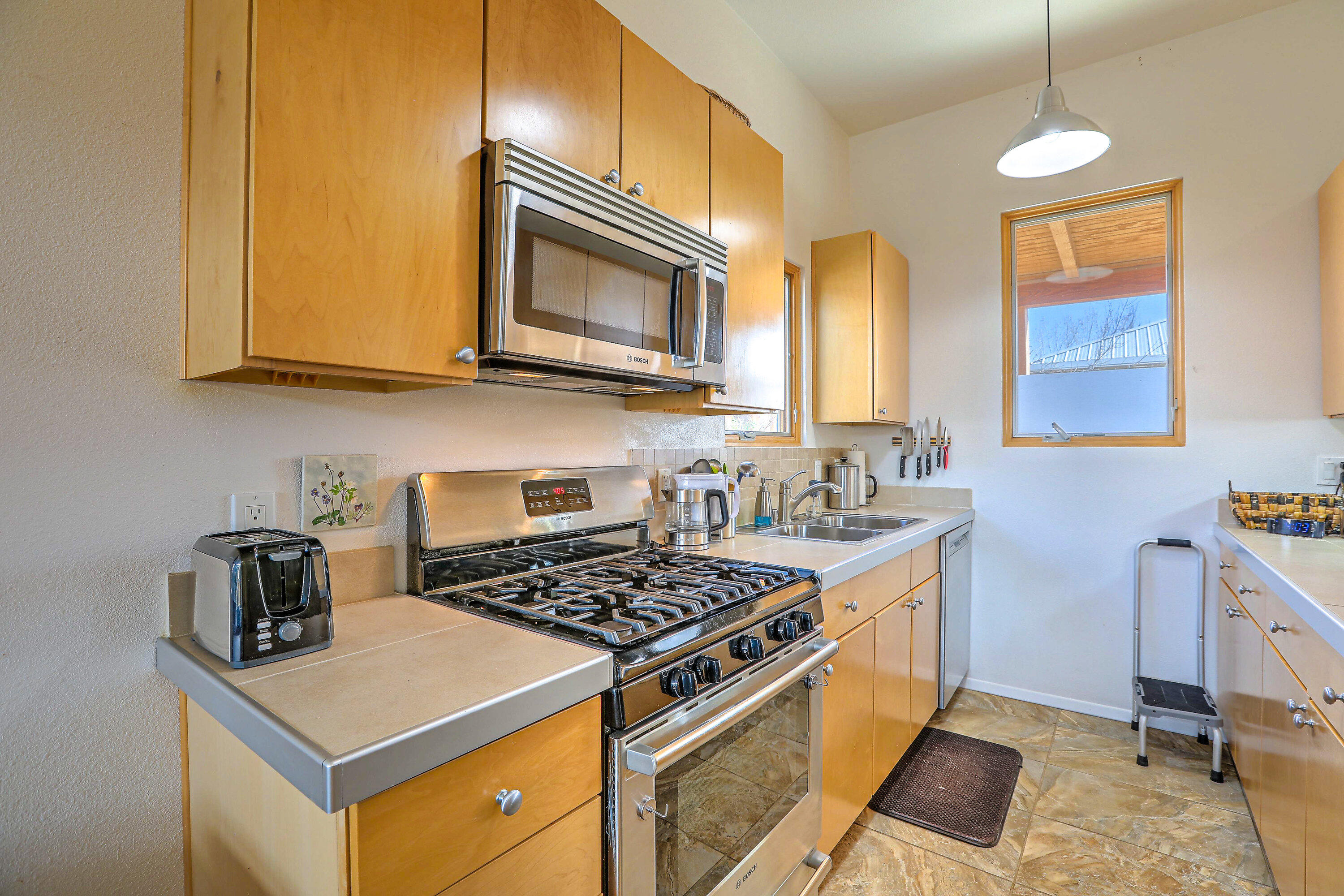 2302 Rio Grande Boulevard, Albuquerque, New Mexico image 9