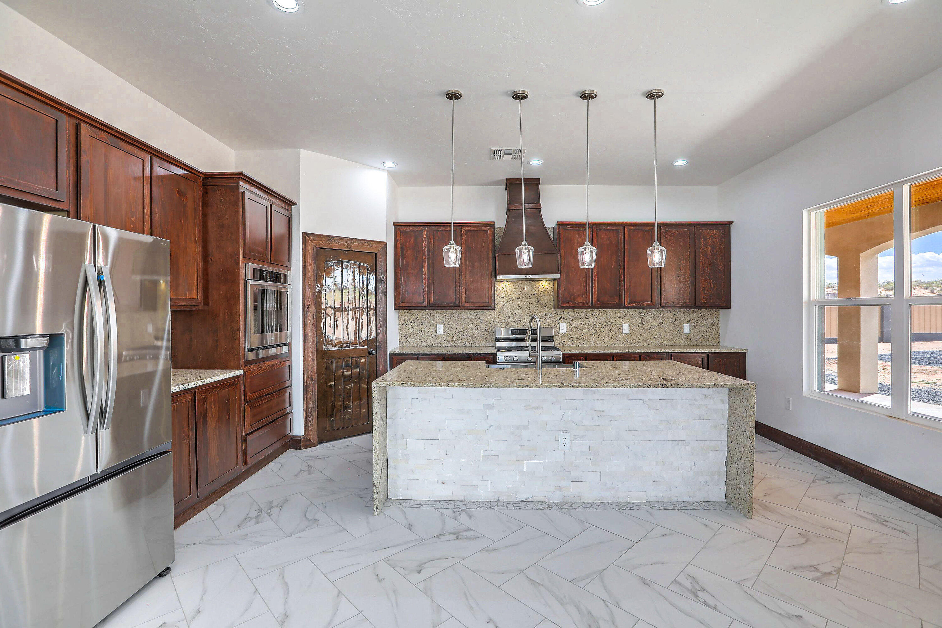 1209 11th Street, Rio Rancho, New Mexico image 11