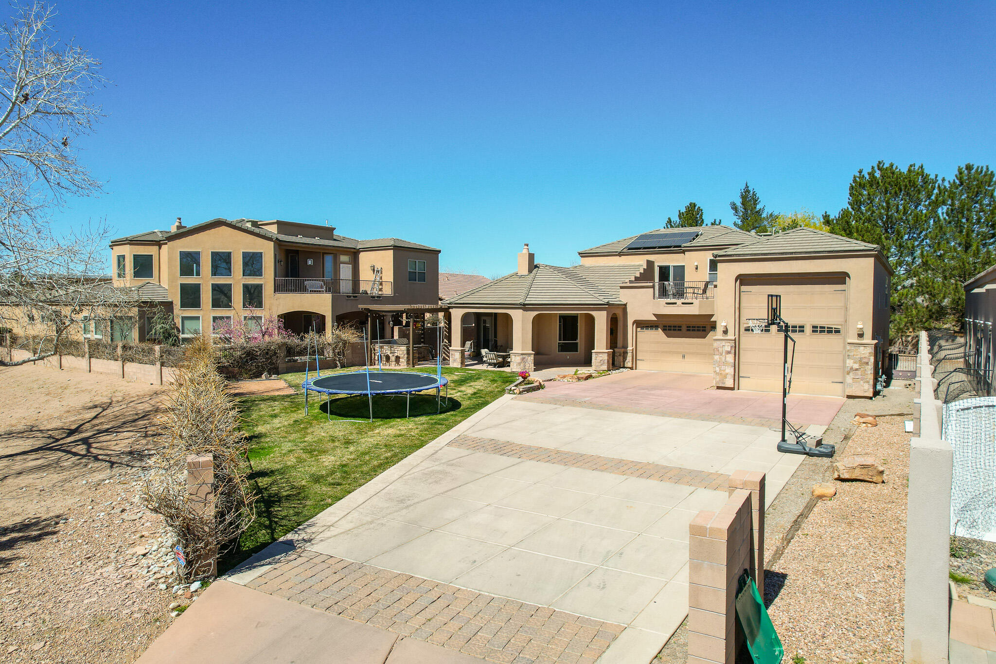 323 Nuevo Hacienda Lane NW