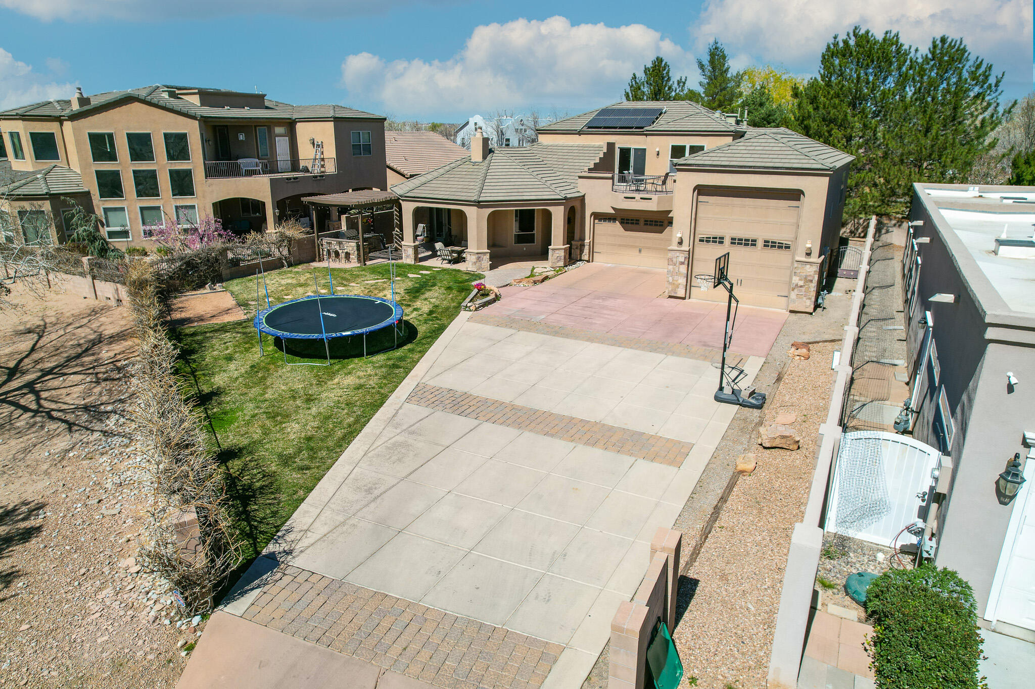 323 Nuevo Hacienda Lane NW