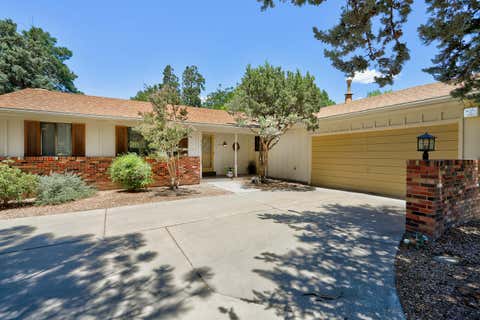 Photo of 7205 Vista Del Arroyo Avenue NE, Albuquerque, NM 87109 (MLS # 1107015)