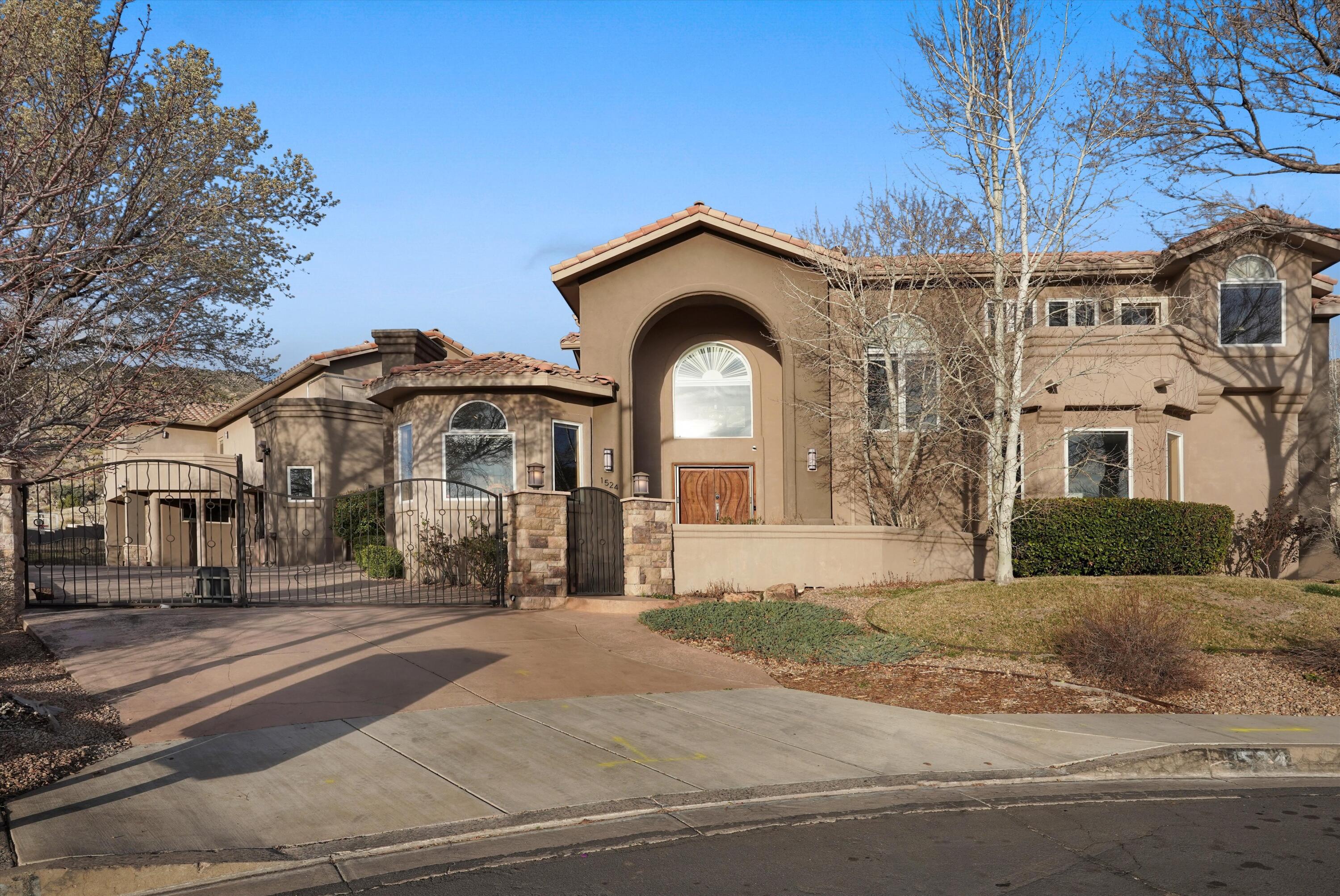 1524 Tejana Mesa Place NE
