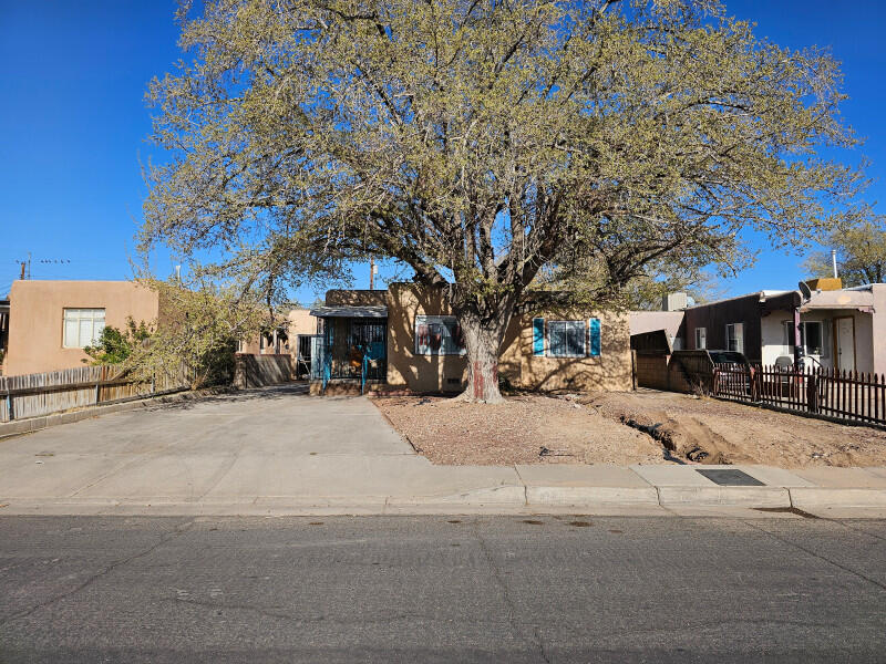 528 Cagua Drive, Albuquerque, New Mexico image 2