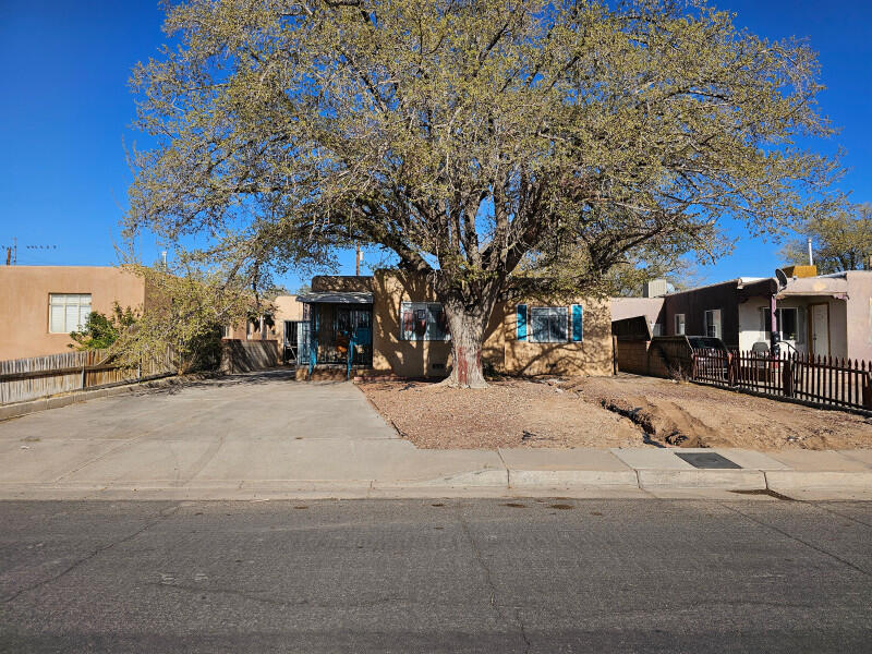 528 Cagua Drive, Albuquerque, New Mexico image 1