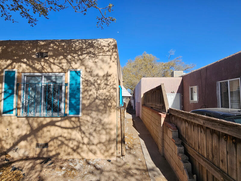528 Cagua Drive, Albuquerque, New Mexico image 8