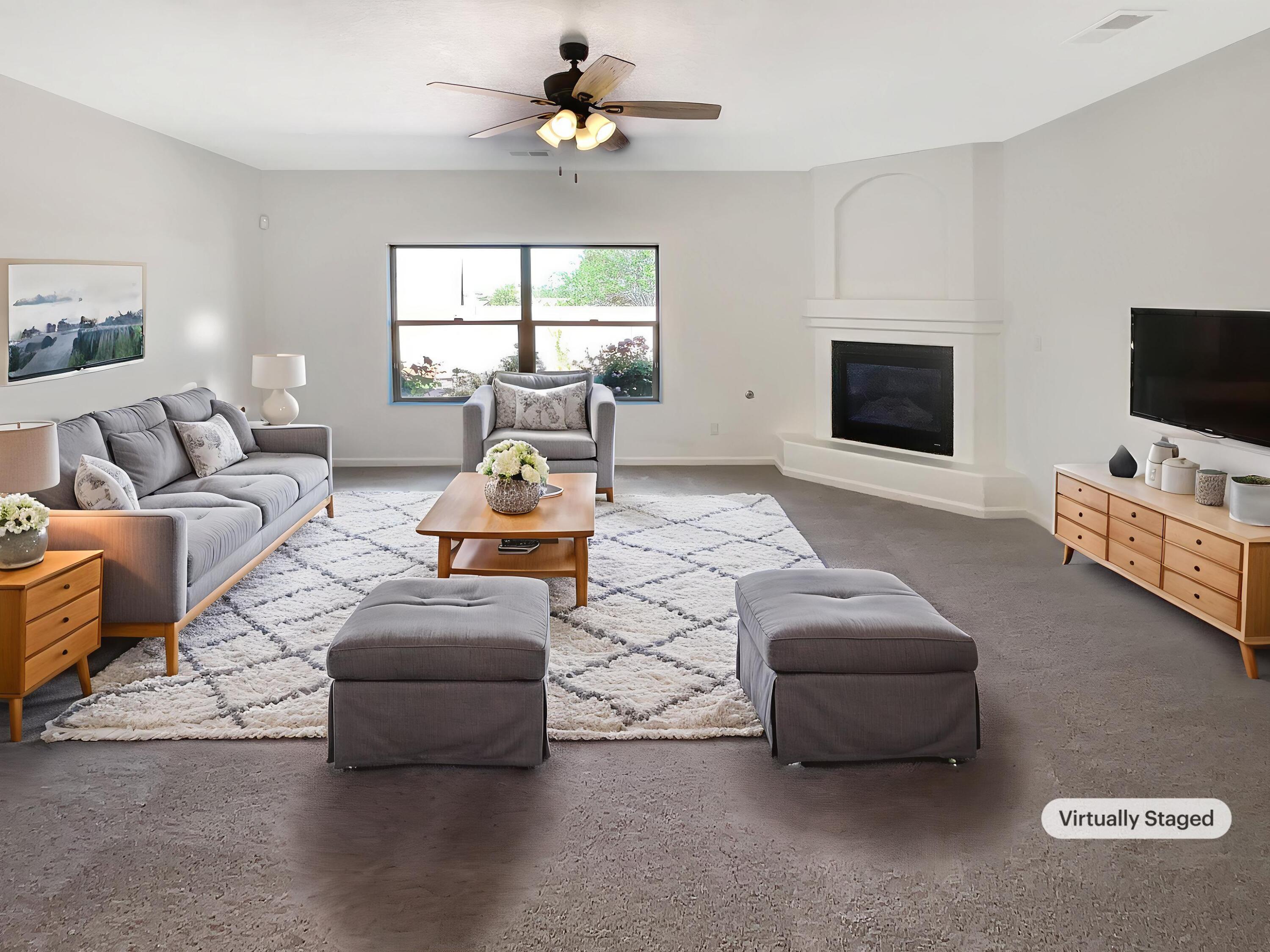 10909 Estribo Street, Albuquerque, New Mexico image 2