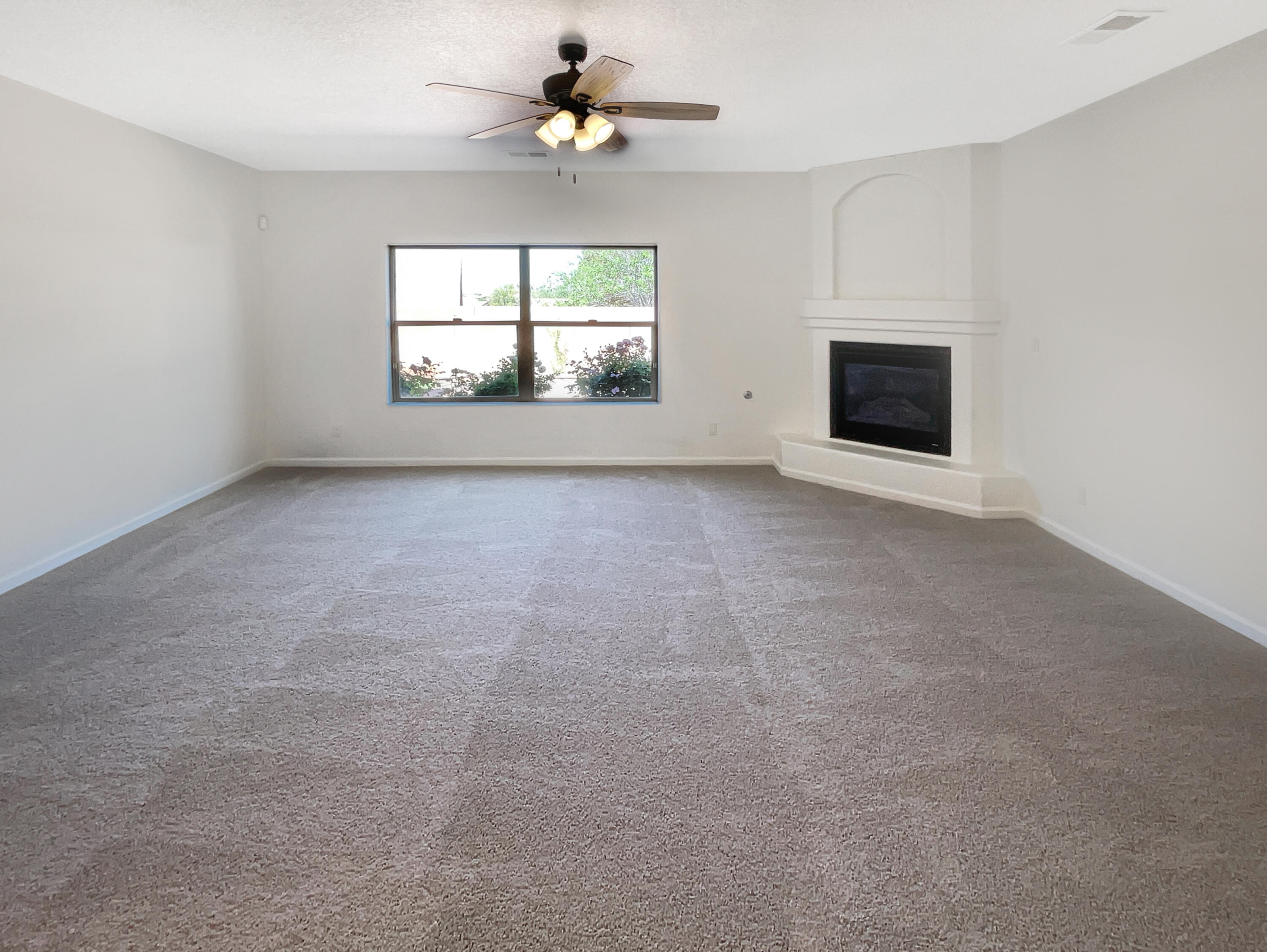 10909 Estribo Street, Albuquerque, New Mexico image 3