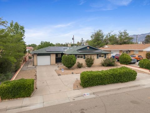 Photo of 4301 San Andres Avenue NE, Albuquerque, NM 87110 (MLS # 1102524)