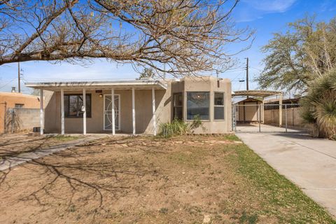 9225 Mescalero Road NE Albuquerque NM 87111