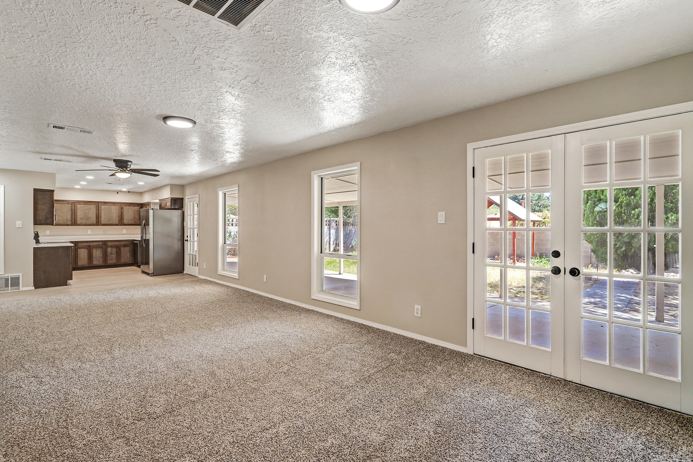 10408 Cielito Lindo NE