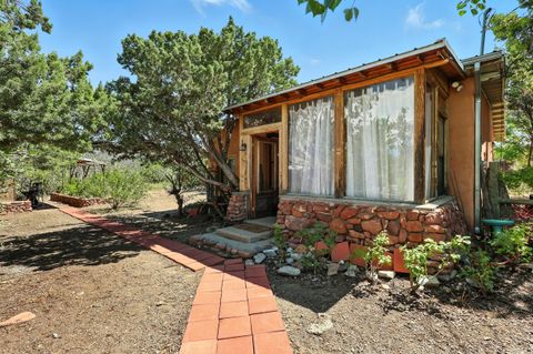 Photo of 52 CAMINO DEL OSO, Placitas, NM 87043 (MLS # 1096747)
