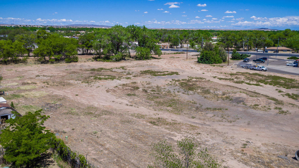 Carson Drive, Los Lunas, New Mexico image 3