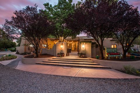 Photo of 178 El Camino Campo, Corrales, NM 87048 (MLS # 1106636)