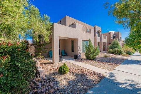 Photo of 4119 SUMAC Drive NW, Albuquerque, NM 87120 (MLS # 1092377)