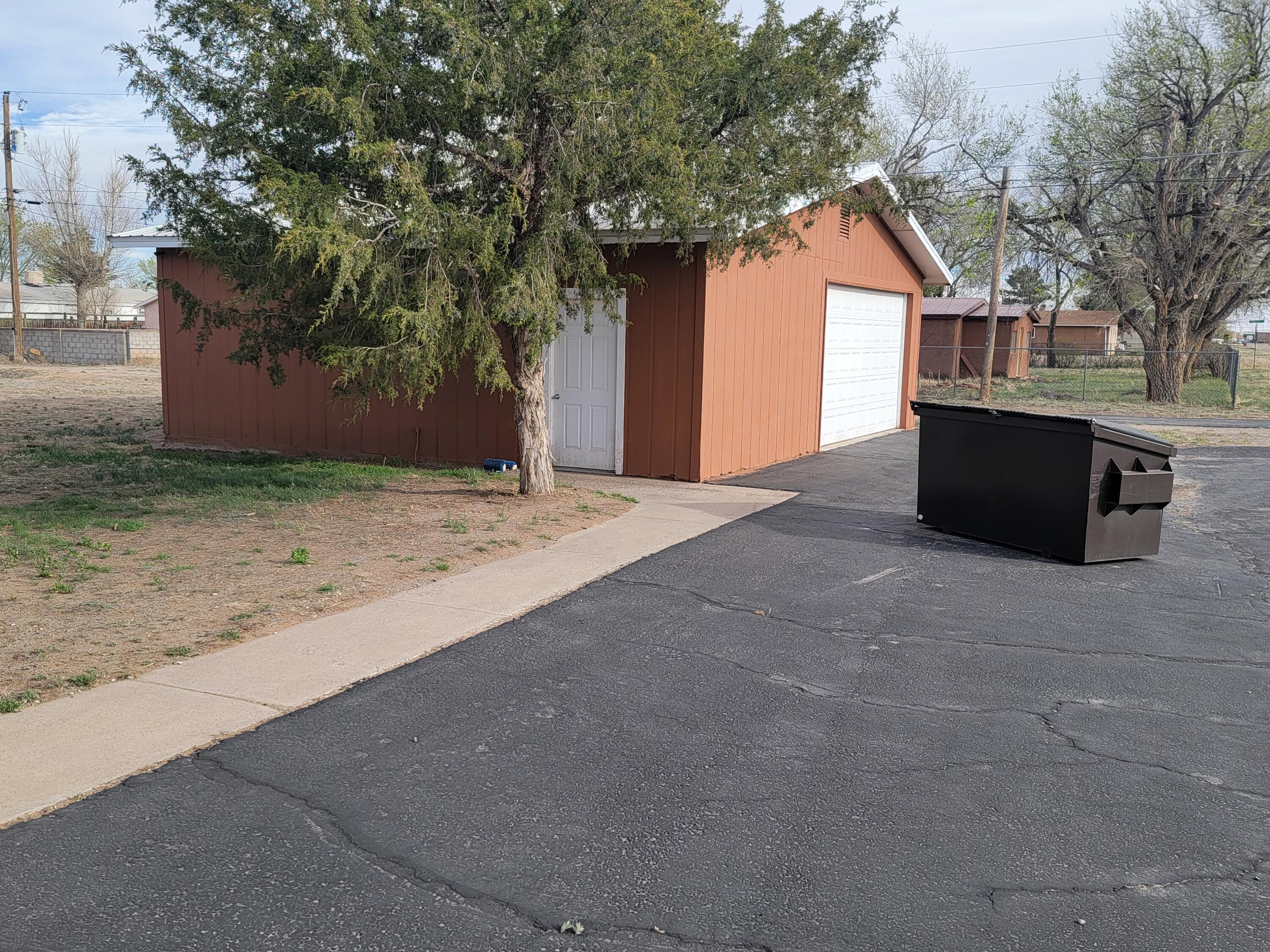 200-204 U.S. Rt. 66 East